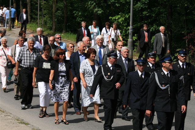 Tam odbyła się oficjalna część uroczystości, podczas której Prezes