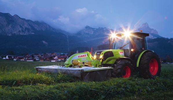 FIRST CLAAS SERVICE przez całą dobę. Dzięki długoletniemu doświadczeniu i zdobytej wiedzy, jak nikt inny znamy indywidualne wymagania każdego gospodarstwa rolnego. Dokładnie wiemy, czego tam potrzeba.