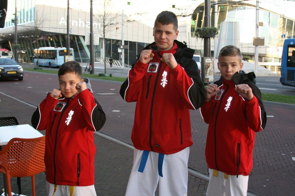 Limanowianie rywalizowali w kumite kadetów, w kategoriach wagowych odpowiednio: do 50 kg Jakub Kądziołka i Jakub