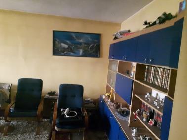 poziomie zerowym.