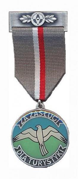 18 września 2014 r. w Ministerstwie Sportu i Turystyki odbyła się uroczystość, podczas której Prezydent Miasta Rzeszowa Tadeusz Ferenc otrzymał Odznakę honorową Za zasługi dla Turystyki.