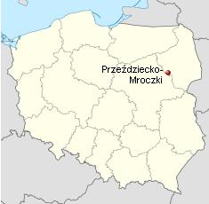 POŁOŻENIE NIERUCHOMOŚCI Nieruchomość zlokalizowana jest w centrum wsi Przeździecko Mroczki, gmina Zambrów. Wieś położona jest w odległości około 12 kilometrów od Zambrowa.