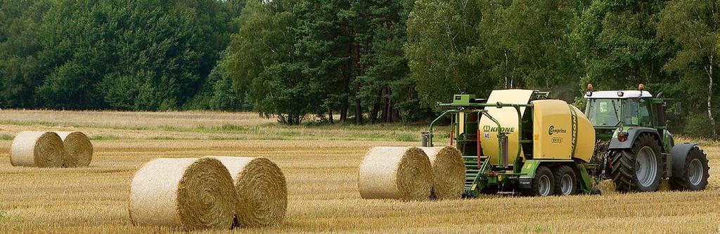 Stawiacz bel jako wyposażenie specjalne. Dzięki temu urządzeniu automatycznie układa się bele na powierzchni czołowej.