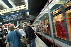 Najbardziej w sektorze budowlanym - w pierwszej połowie 2013 roku o prawie 50 proc. zmalało zapotrzebowanie na pracowników z innych krajów. Coraz częściej zatrudniani są.