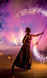 Violet Pokazy Fireshow 3 Pokaz polegający na