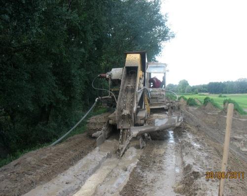 głębokości 6,3m, -wykonano bulwar w prefabrykowanych