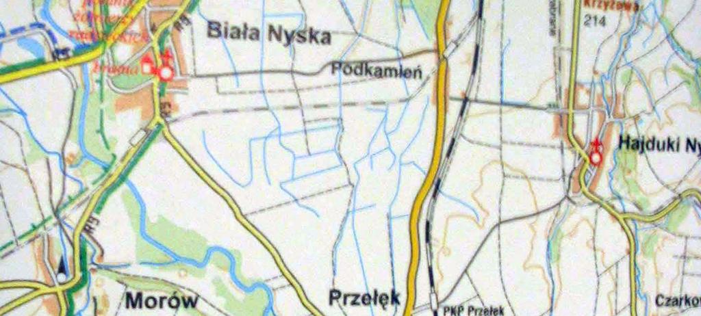 Rezerwat przyrody Przyłęk położony jest na terenie województwa opolskiego, gmina Nysa, w