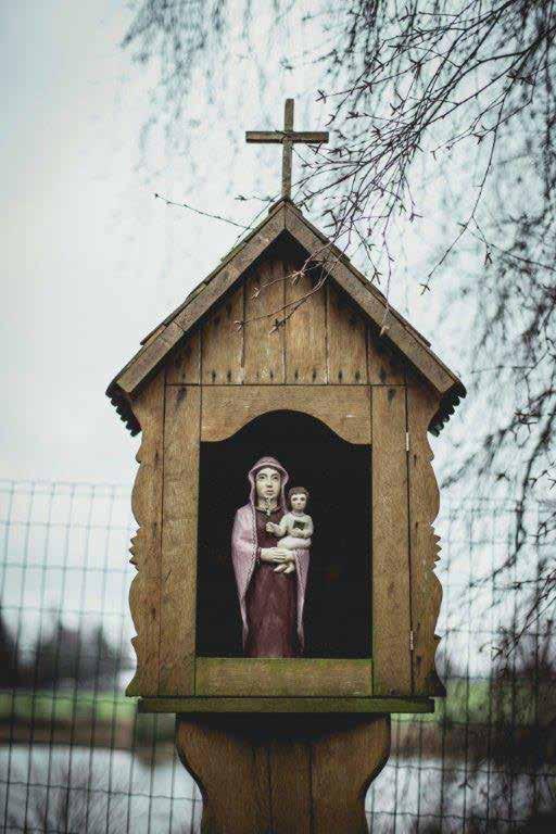 Kapliczka w Gowidlinie, nr 122 Chapel-shrine in Gowidlin, No.