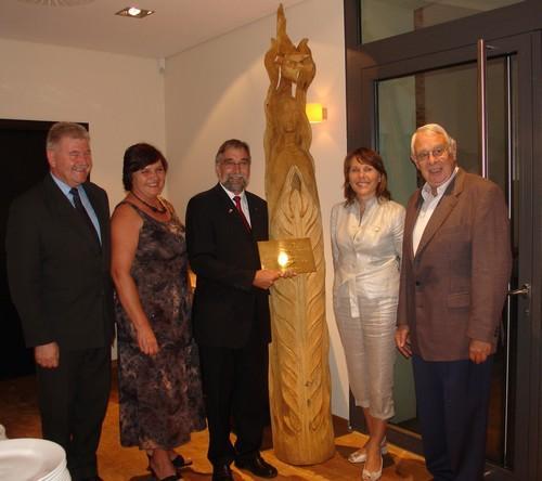 temat współpracy w roku 2009. Nysanie zwiedzili najatrakcyjniejsze miejsc w Ingelheim, m.