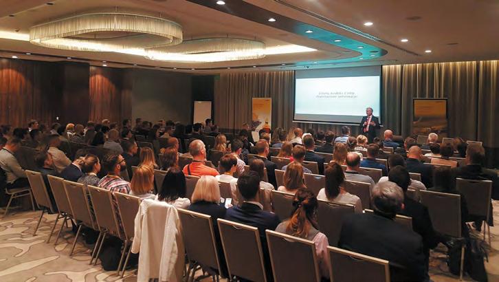 NR 2/2016 NEWSLETTER DLA KLUCZOWYCH KLIENTÓW DHL Wokół kolei, kontenerów i Gdańska eksperci w biznesie uczniów i dzieci pracowników O praktycznych aspektach pracy logistyka dowiedzieli się uczniowie