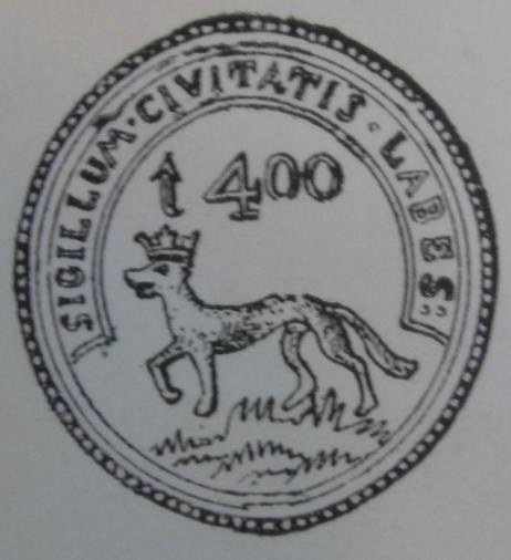 (AP Szczecin, Zbiór pieczęci i tłoków pieczętnych odciski pieczęci, kaseton II, nr 274). a) b) Ryc. 7. Pieczęć Łobza z XVIII w.