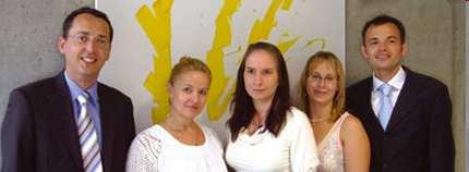 ECO WORLD STYRIA (Austria) ORGANIZACJA Historia powstania 1998 Stryryjska Agencja Rozwoju Biznesu inicjuje projekt Eco & Co 2000 Inicjatywa restartuje się w formie spółki GmbH Organizacja klastra