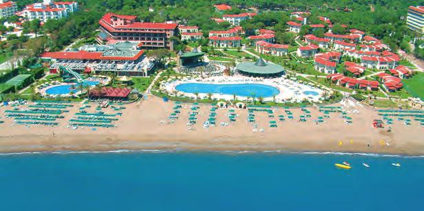 rzutki, szachy, koszykówka, siatkówka, siatkówka plażowa, aerobik, animacje, dyskoteka.