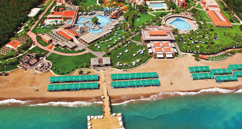 Płatne: kawiarenka internetowa, pralnia, centrum SPA, masaż, jacuzzi, oświetlenie kortów, lekcje tenisa, bilard, sporty wodne na plaży.