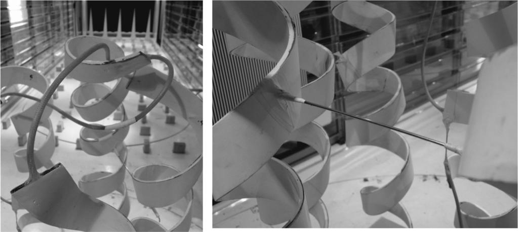 31 Rys. 3. Widok stalowych prętów elementów stężających model: a) stężenia główne b) stężenia dodatkowe Fig. 3. Strengthening elements of the model: a) main steel wires b) steel wire additional bracing Rys.