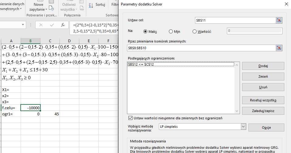 Rol posaa wa pola o powerzchach opoweo ha ha. W zwązu ze specalzacą prouc zamerza wprowazć eye trzy uprawy: szparag, apustę peńsą oraz orzesz zeme.