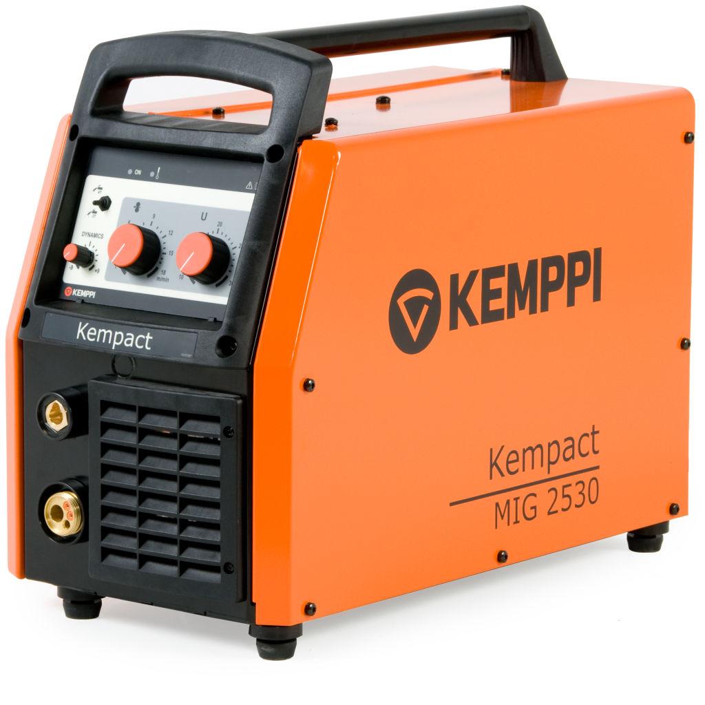 Kempact MIG 2530 Spawarka MIG z serii K5 firmy Kemppi z osobnymi pokrętłami do ustawiania napięcia spawania i prędkości podawania drutu.