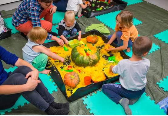 Edukreacja Edukreacja. Spotkania dzieci z dizajnem to przestrzeń edukacyjnej zabawy dla najmłodszych odbiorców Łódź Design Festival.