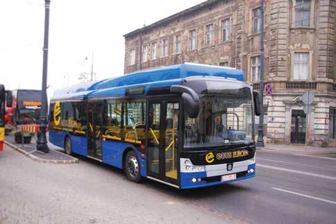 Prawdziwą perełkę Solbus pokazał kilka tygodni później, kiedy to w Bydgoszczy podczas Kongresu Transportu Publicznego zaprezentował Solcity 12 z napędem elektrycznym, zasilanym z ogniw paliwowych,