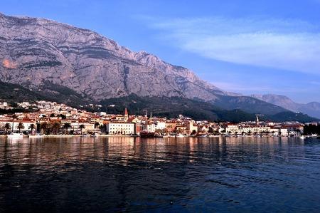 Makarska Riwiera wczasy w Chorwacji z przejazdem z Katowic Symbol oferty: 5450639/111 Państwo: Region: Miasto: Transport: Profil wyjazdu: Wyżywienie: Zakwaterowanie: Wyposażenie: świadczenia:
