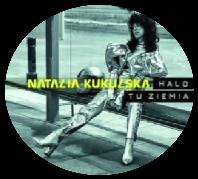 (3,2pkt %) 7,3% 6,2% 1,1pkt % Filmy (DVD; BluRay) 10 egz. Wydawnictwo Agora w 2017 r. 44 egz.