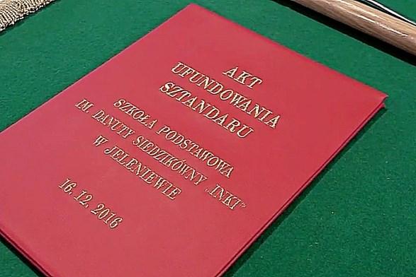 23. Mirosław Bogdan Absolwent Szkoły, Nauczyciel I Liceum Ogólnokształcącego im. Marii Konopnickiej w Suwałkach 24. Eugenia Bielska Nauczyciel emerytowany Szkoły 25.