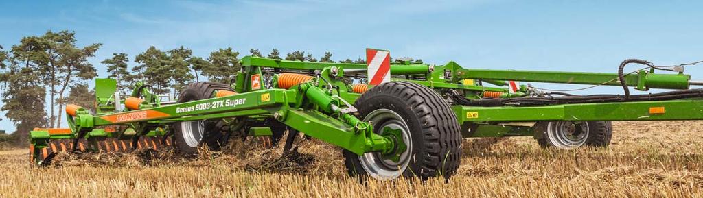 ilości masy organicznej Regulowane sprężynowe elementy równające Idealny do płytkiej uprawy ścierniska po żniwach, poprzez uprawę przedsiewną i intensywnie mieszającą aż do głębokiej i spulchniającej