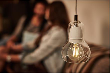 Classic filament LED Dekoracyjne źródła światła LED z o klasycznym wyglądzie Lampy LED Classic łączą w sobie tradycyjne kształty żarówek z zaletami technologii LED.