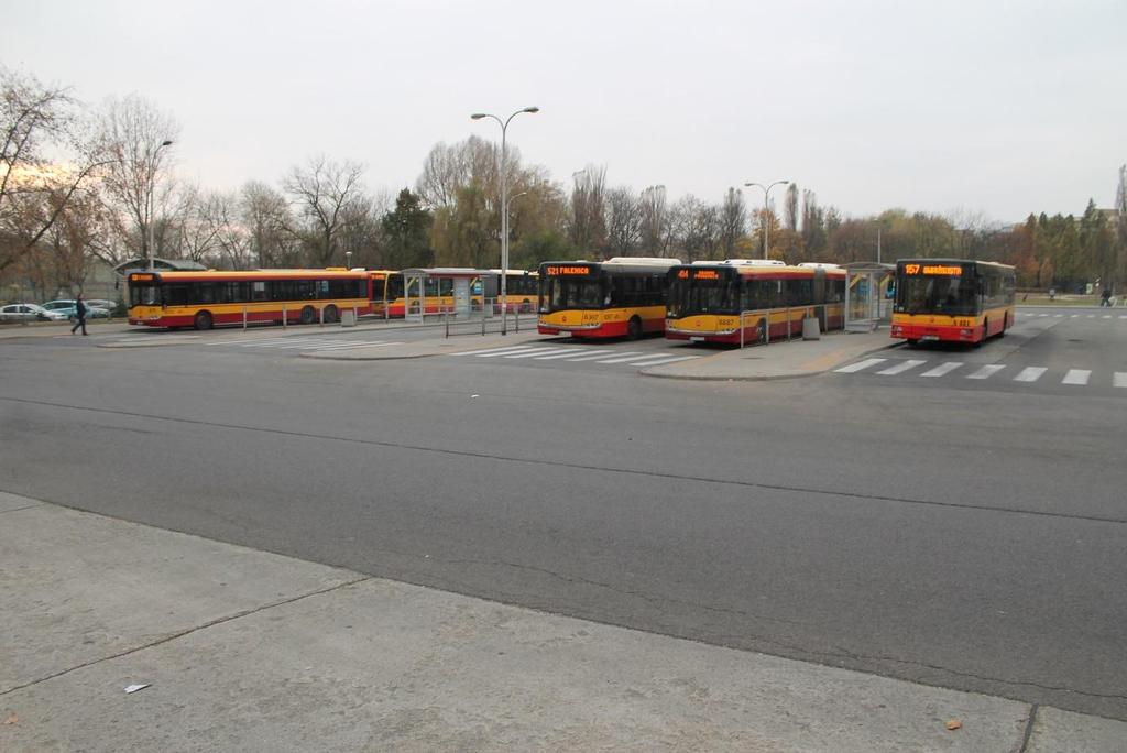 Nazwa przystanku krańcowego Spartańska Linie autobusowe analizowane 222 Linie autobusowe ogółem 168, 222 Sposób zawracania autobusów Jezdnia zawracająca Własność terenu Miasto st.