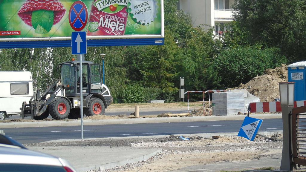 W związku z przebudową ul. Pileckiego ZTM zmienił trasy autobusów linii: 148, 179, 185 i N34. 148 (w kierunku Wiatraczna): LOTNISKO CHOPINA ( ) Poleczki rtm. W. Pileckiego F.