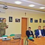adresowany do uczniów szkół podstawowych z klas I-III.