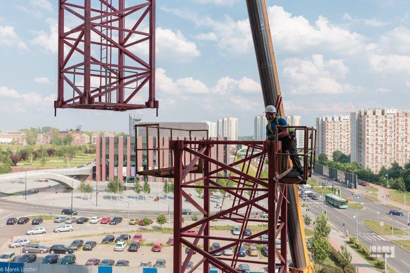 Rozbiórka W przypadku połączeń śrubowych, konstrukcję można bez jej