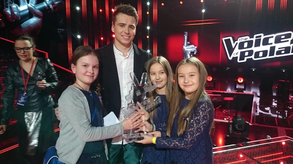 Głos Wielkopolski Numer 2 12/2015 Strona 10 www.gloswielkopolski.pl The voice of Poland Zosia Grzybek The voice of Poland 28.11.