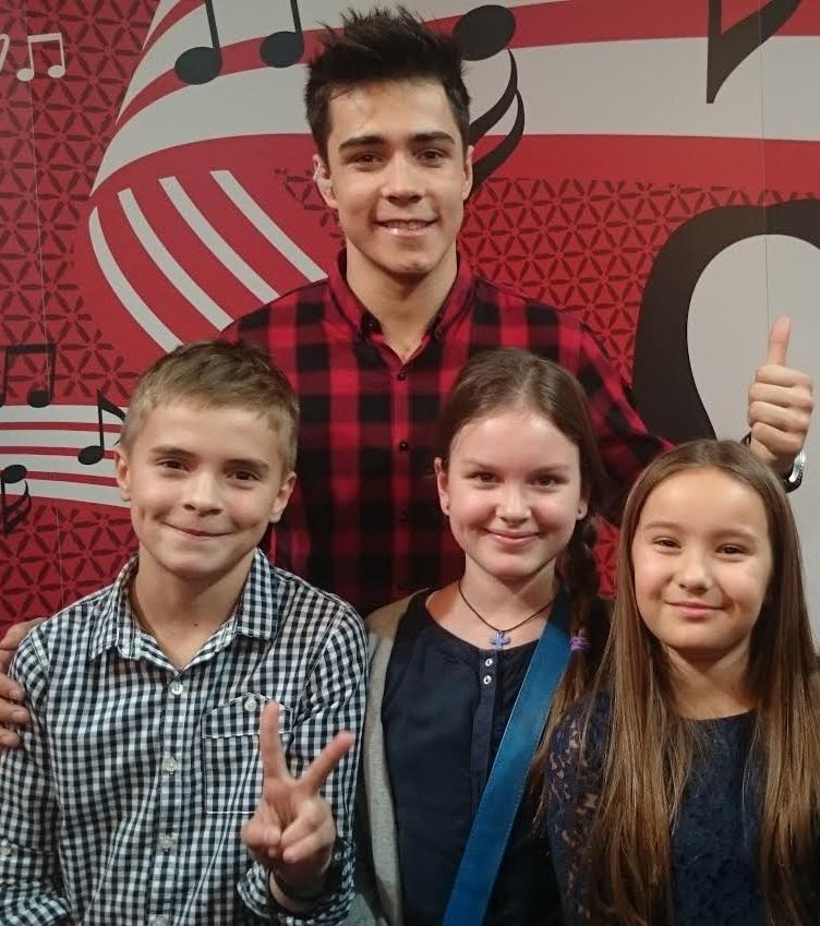 W żiri zasiedli Maria Sadowska, Edyta Górniak, Andrzej Piaseczny oraz Tomson i Baron, a prowadzili Halina Mllynkova z Tomaszem Kammelem.
