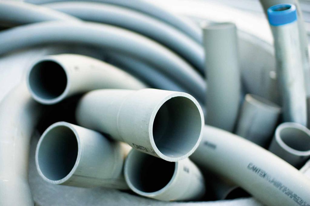 KARNISZE Z TWORZYWA PLASTIC CURTAIN POLES GARNIŽE Z PVC GARNÝŽE Z