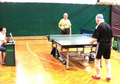 Tenis stołowy 18 kwietnia 2007 Tenisiści stołowi przed mistrzostwami wojewódzkimi i turniejem ogólnopolskim w Drzonkowie, zostali zaproszeni na trening do Bobowicka.