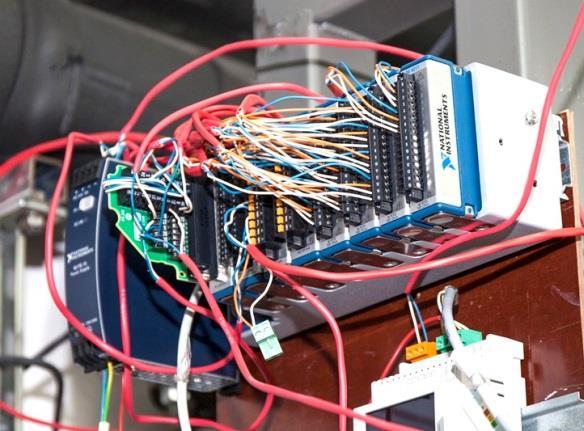 Aparat do oznaczania zawartości wody w paliwie TitroLine 7500 KF modułowy system pomiarowy: pomiary w czasie rzeczywistym; pomiary sygnałów z