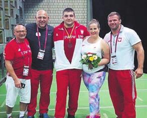 Sport Z³ota Natalia Wosiek Ogromnym sukcesem zakoñczy³ siê start Natalii Wosiek w Ogólnopolskiej Olimpiadzie M³odzie y.