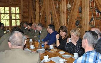 Zjazd rozpoczął Przewodniczący ZLP w RP Regionu Gdańskiego Dariusz Kowalewski, witając Gości i Delegatów. Obrady zostały poprowadzone przez kol.