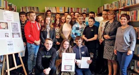 2017 r. odbyło się w Gminnej Bibliotece Publicznej w Smardzewicach przy udziale kl. II gimnazjum wspólne czytanie dzieła Stanisława Wyspiańskiego - Wesela.