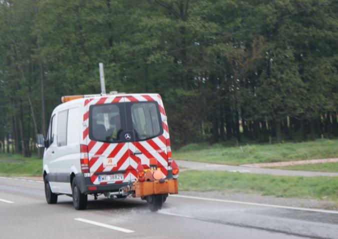 generalskim (do której odnoszą się wymagania autostrad płatnych) współczynnik przeliczeniowy 1,377 opona rowkowana