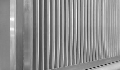 KLSIK ESIGN ir Heaters Hot water air heaters In standard version normally used air heaters with alumi nium lamellae (spacing 3 or 4 mm) and copper pipes.