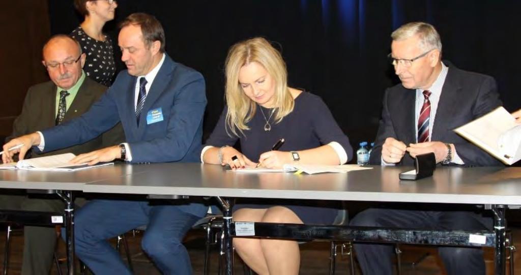 964,00 zł; Nowoczesna baza edukacji zawodowej przez modernizację i wyposażenie PZS nr 1 i PZS nr 2 w Kościerzynie -