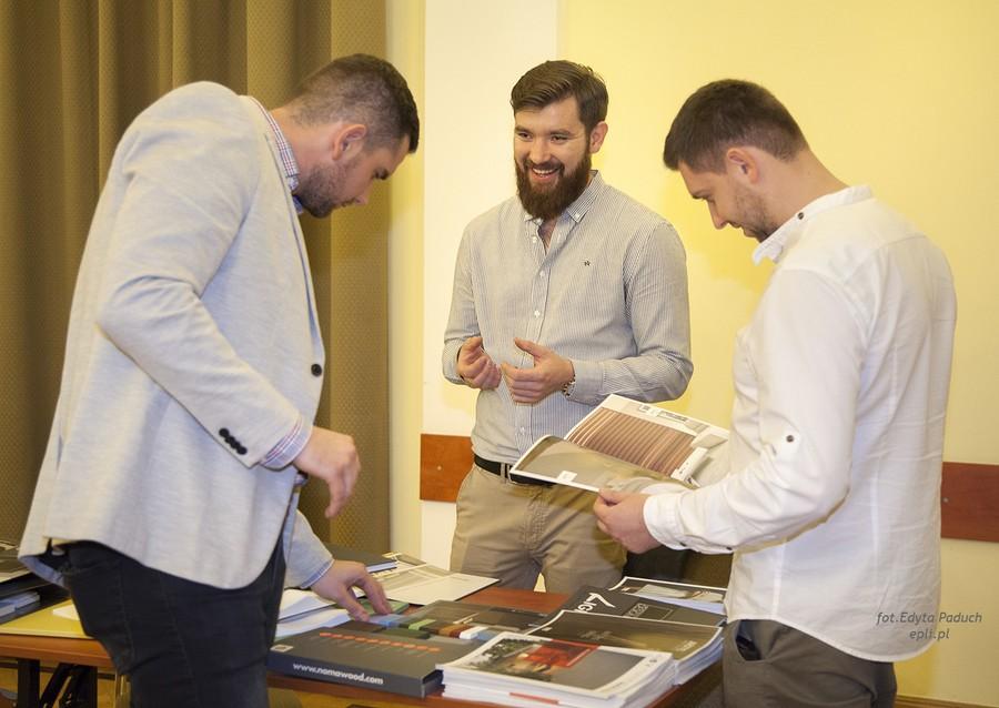 Jeżeli ktoś poszukuje nowatorskiej formuły i chce spróbować czegoś nowego, posiada wyjątkowe rozwiązania i poszukuje stałych odbiorców na swoje produkty lub usługi, oczekuje nawiązać stałą współpracę