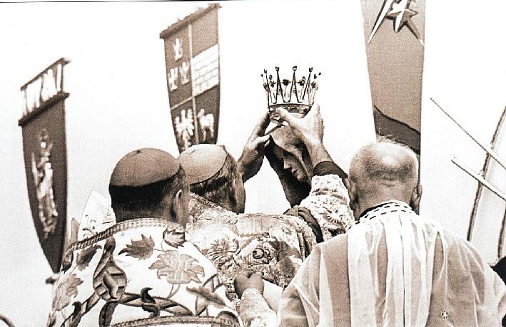 Keď sa človek za zavretými dverami baziliky na chvíľu ponorí do ticha, izoluje sa nielen od hluku a uponáhľanej civilizácie, ale predovšetkým od emocionálneho zhonu.