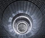 Projekt badawczy w tym temacie prowadzony jest przez Europejski Ośrodek Badań Jądrowych CERN w Genewie, w którym czynny udział bierze ponad 10.000 naukowców z całego świata.
