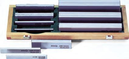 Płytki równoległościenne DIN 6346S Komplet płytek równoległościennych Cechy produktu: W skrzynce drewnianej z wieczkiem. Szlifowane dokładnie, parami płasko-równoległe Wymiary podane na produkcie.