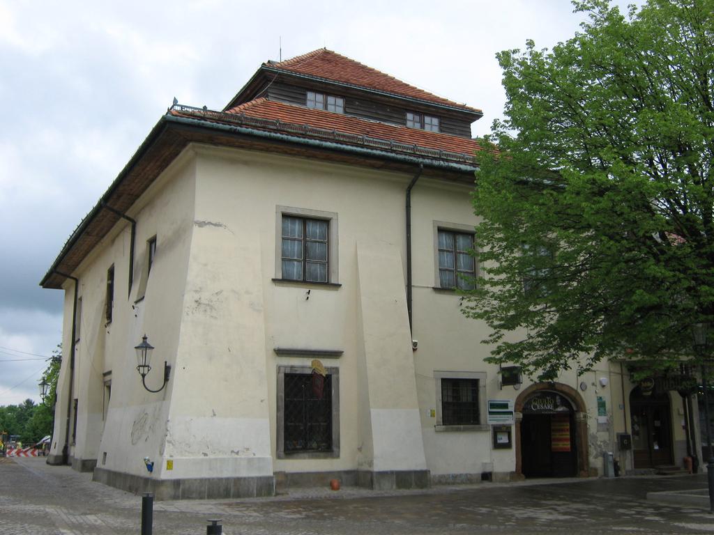 Szpitalna Cz.