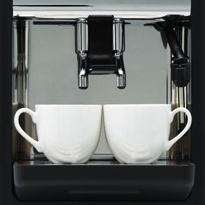 IFU_KR_COFFEEMAKER_EA69xx_0828346_PL 17/06/10 14:46 Page8 KRUPS SERIE EA69xx 4.2 Przygotowanie kawy n Ilość wody do przygotowania jednej kawy waha się od 80 do 160 ml. 4.3 Przygotowanie dużej kawy n Ilość wody do przygotowania jednej dużej kawy waha się od 120 do 240 ml.