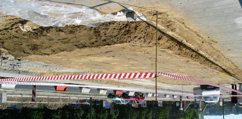 72 Pomiary odkształcalności modelu podłoża z jedną warstwą geotekstyliów żenie punktów pomiarów modułów odkształceń fazy przeprowadzonej wstępnie.